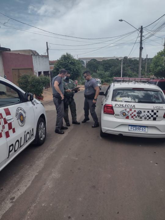 Foto 17 de 31 — Campanha Natal Solidário entrega 250 cestas básicas em Américo Brasiliense